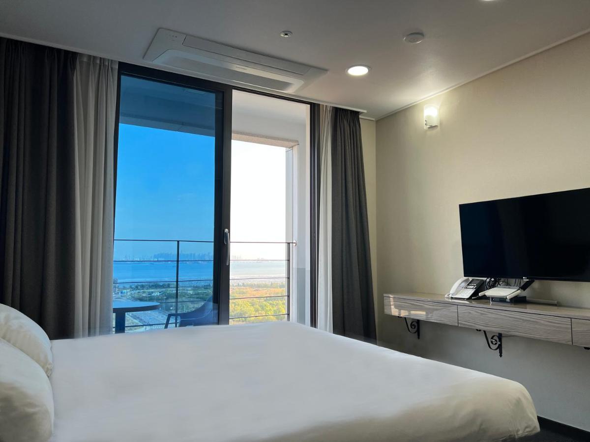 Incheon Rivieraverium Hotel Bagian luar foto