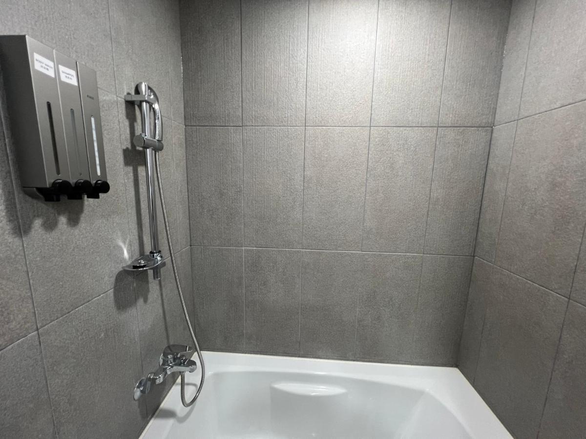 Incheon Rivieraverium Hotel Bagian luar foto